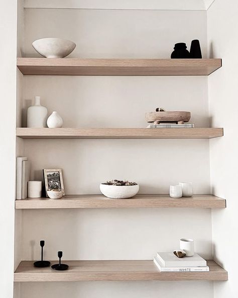 Scandi Shelf Styling, Book Shelf Wall Ideas, Shelves Above Tv, Living Room Niche, Tv Ideas, Japandi Living Room, Japandi Living, Ideas Decoracion, Family Estate