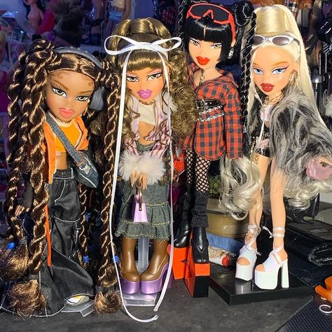 alwayz bratz never barbie 🐰🐸🐱🐷 i honestly could cry owning these dolls it feels so surreal… @bratz i love you so much words can’t express… | Instagram Bratz Dolls Original, Bratz Yasmin, Dolls Aesthetic, Bratz Doll Outfits, Girly Pop, Doll Aesthetic, Barbie I, Bratz Doll, Doll Collection