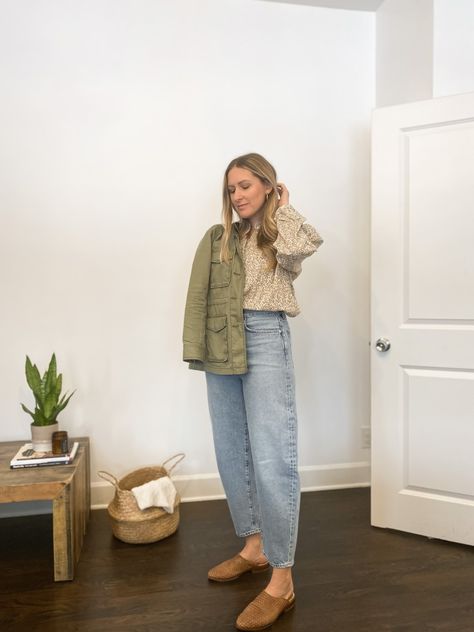 Agolde Balloon Ultra High Rise Taper Jeans: Review + Outfits - Michelle Tomczak Slouchy Jeans Outfit, Type Of Jeans, Madewell Outfits, 1980's Style, Taper Jeans, Jeans Outfit Winter, Slouchy Jeans, Types Of Jeans, Jeans Outfit