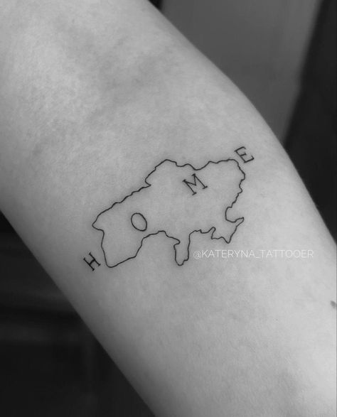 Mexican Art Tattoos, Tatoo Inspiration, Small Pretty Tattoos, Cute Tiny Tattoos, Simplistic Tattoos, Piercing Tattoo, Mini Tattoos, Pretty Tattoos, Tiny Tattoos