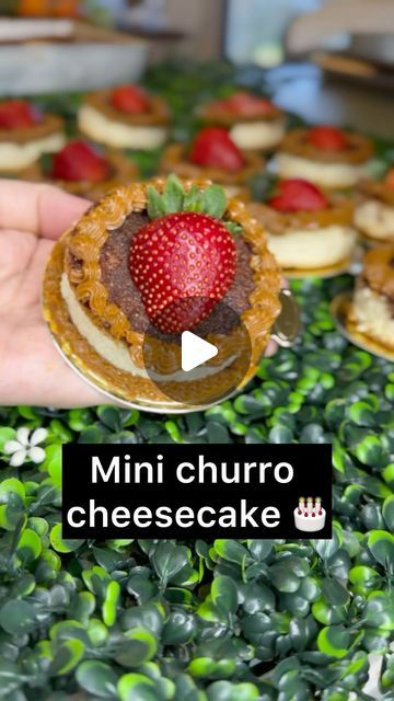 Genesis Jeannine on Instagram: "Mini postre 🍮 churro cheesecake #fyp #churros #churrocheesecake #cake #sweet #cheesecake #postres #mini #dessert #ideas #food #viral #reels" Churro Cheesecake Cupcakes, Mini Shooter Desserts, Mini Churro Cheesecake, Churro Cheesecake Cake, Churro Cheesecake Cookies, Churro Cups, Mini Dessert Ideas, Churro Cheesecake Bites, Mini Loafs