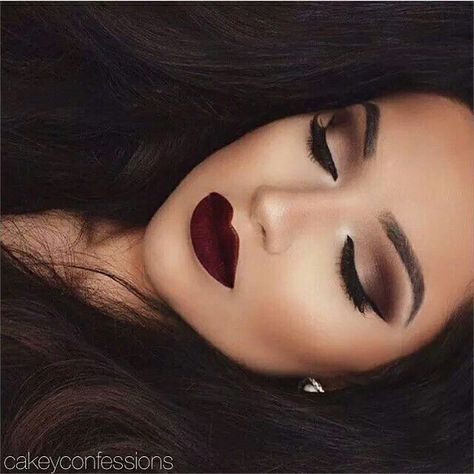 Fall Bridal Makeup, Burgundy Lips, Wedding Hairstyles And Makeup, Wedding Makeup For Brown Eyes, Fall Makeup Looks, Best Makeup Tips, Dark Wedding, Braut Make-up, Makeup Guide