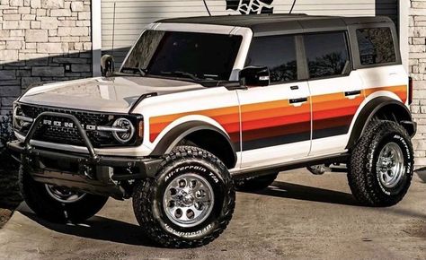 Ford Bronco Concept, Bronco Concept, Bronco Car, Vans Painted, Bronco 2, New Bronco, Classic Bronco, Early Bronco, Honey Pie