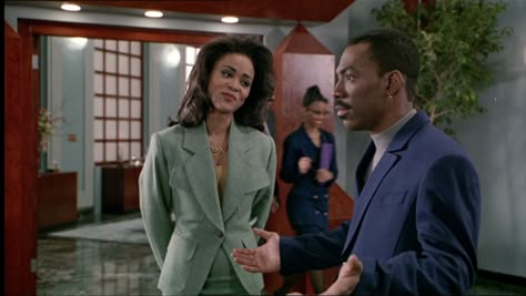 Boomerang: Eddie Murphy and Robin Givens 90s New York Fashion, Boomerang Movie, 80s It Girl, Lela Rochon, Robin Givens, Richest Celebrities, Princess Gifts, Black Actresses, Black Costume