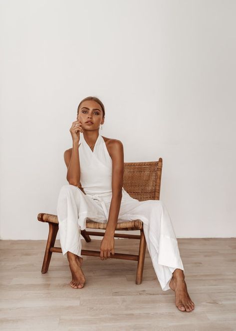 Resort Editorial, Villa Photoshoot, Styling Flats, Resort Pics, Blossom Photoshoot, Bali Photoshoot, Idea Photoshoot, Marrakech Style, Summer Collection 2023