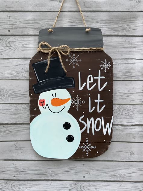 Mason Jar Wooden Door Hanger, Jar Door Hangers, Mason Jar Hanger, Snowman Mason Jar, Mason Jar Door Hanger, Snowmen Crafts, Mason Jar Sign, Town Design, Homemade Signs