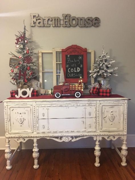 Buffet Table Ideas Decor Christmas, Buffet Cabinet Christmas Decor, China Cabinet Christmas Decor, Buffet Christmas Decor, Christmas Buffet Decor, Entrance Table Decor Ideas, Christmas Buffet Table Decor, Corporate Appreciation Gifts, Refinished Buffet