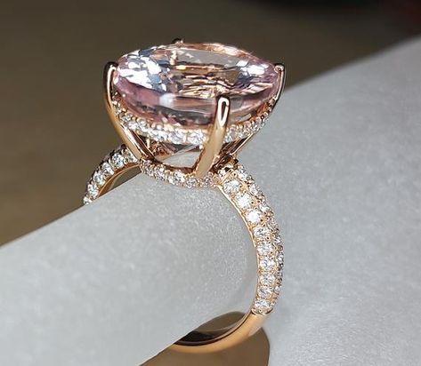 Rose Gold Oval Engagement Ring, Oval Morganite Ring, Royal Rings, Morganite Engagement Ring Rose Gold, Pink Morganite Ring, Ring Hidden Halo, Pink Engagement Ring, Morganite Gemstone, Rose Gold Morganite