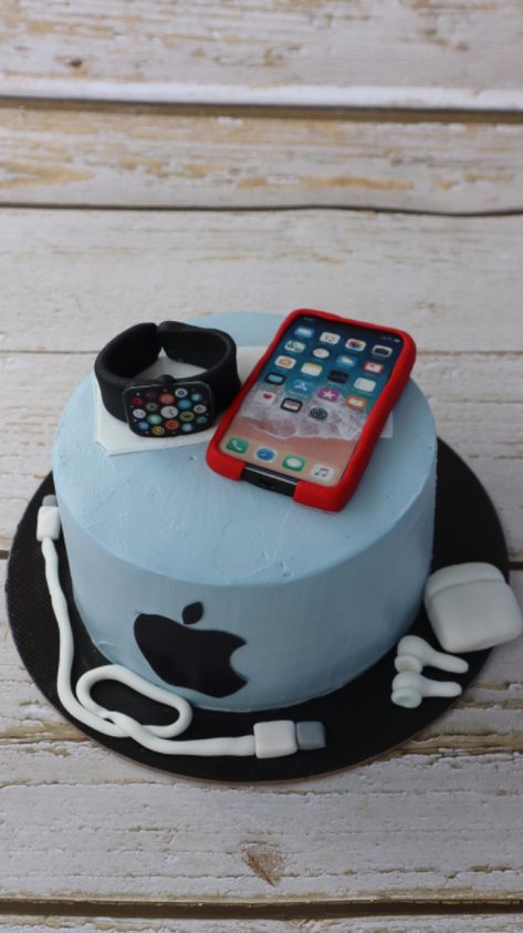 Leo Cake, Iphone Cake, Sweet Birthday Cake, Apple Birthday, Seventeenth Birthday, Birthday Cake For Husband, Cake For Husband, Funny Birthday Cakes, Creative Birthday Cakes