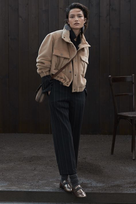 Vogue Germany, Vogue Russia, 가을 패션, Fashion Show Collection, Vogue Paris, Mode Inspiration, Winter Looks, Brunello Cucinelli, Black Pants