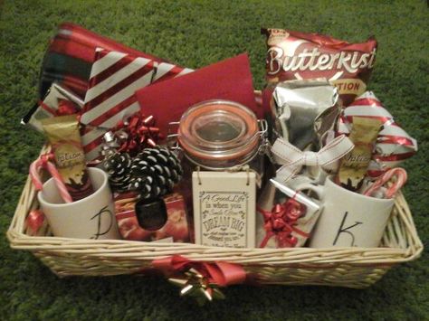 Couples Christmas hamper Couple Christmas Hamper Ideas, Couples Christmas Gift, Xmas Hampers, Couples Stuff, Baskets Diy, Xmas Couple, Hamper Ideas, Christmas Gift Baskets Diy, Christmas Hampers