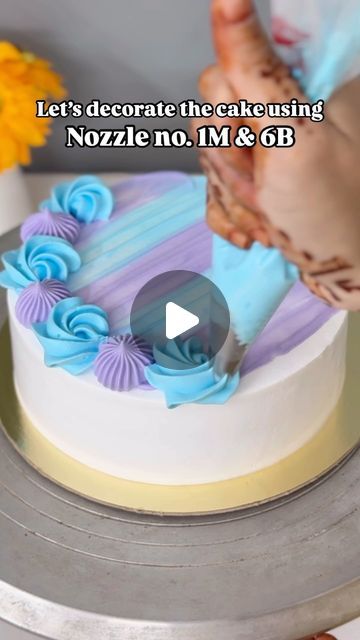 Shloka Amogh |Cakes & Desserts on Instagram: "Isn’t this a lovely colour combination💙💜 Which colour combination should I try next? Let me know in the comments section🤩  Save and share for later🩷💜 . For more tutorials follow @the.cocoa.bites  . [cake, cake tutorials, cake reels, trending, cake decoration, cake design, whip cream cake, blue cake, purple cake, home baker, bakers of Instagram]" Whipped Cream Cake Design, Whip Cream Cake, Cake Reels, Tere Bina, Cake Purple, Whipped Cream Cakes, Purple Cake, Cake Piping, Cake Decorating For Beginners