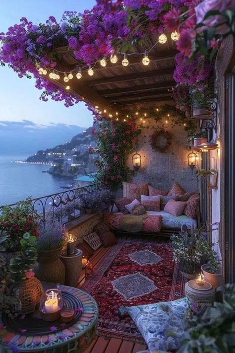 25+ Genius Apartment Balcony Decorating Ideas for a Cozy Retreat - HubPages Balcony Vibes, Boho Balcony, Balkon Design, Cozy Outdoor, Apartment Balcony Decorating, Balcony Design, Apartment Balconies, Dream House Interior, House Smells