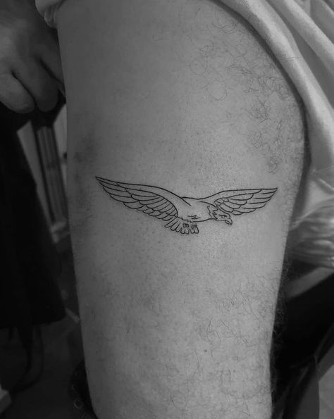 Small Eagle Tattoo, Tattoo Eagle, Small Tats, Eagle Tattoos, Eagle Tattoo, Line Tattoo, Small Tattoos For Guys, Fine Line Tattoos, Simplistic Tattoos