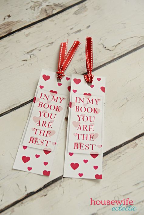 Bookmark Valentine with Free Printable Book Valentines Card, Valentine Watercolor Bookmarks, Printable Valentine Bookmarks, Holiday Bookmarks, Book Wrapping, Harry Potter Valentines, Free Printable Valentines Cards, Valentines Bookmarks, Library Crafts