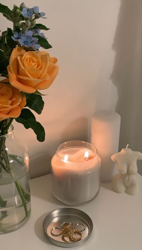 Flowers And Candles Aesthetic, Candles Aesthetic Wallpaper, Candle Content, Candles And Flowers, Roses Aesthetic, Candles Flowers, Candles Aesthetic, Light Em Up, Minimalist Candles