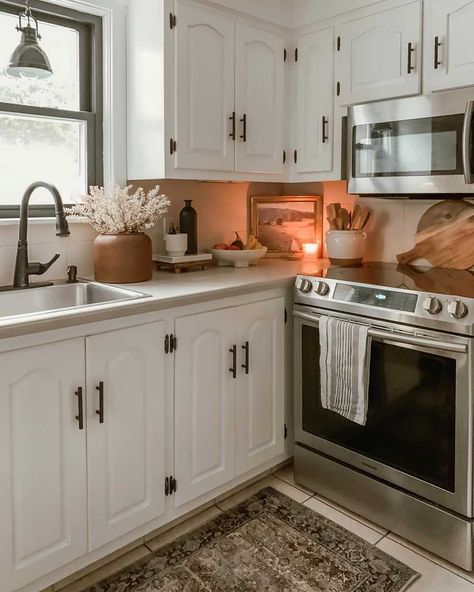 #TargetStyle : @julie_ciampa_design : Target Finds White Cabinets With Black Hardware, Cabinets With Black Hardware, White Cabinet Kitchen, Kitchen Color Scheme, Brown Countertop, Black Kitchen Handles, Brown Tile, White Tile Backsplash, Black Kitchen Island