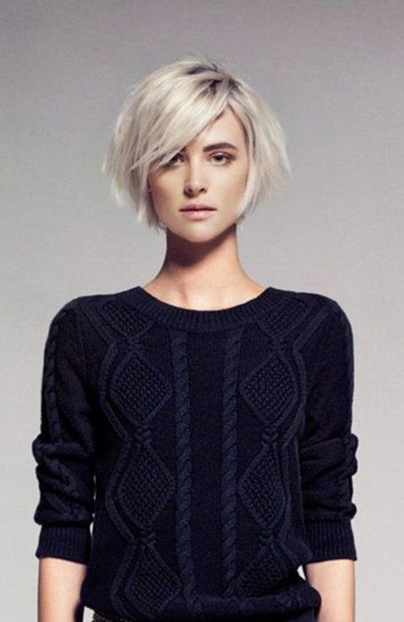 20 Cute Pixie Haircuts To Try in 2020 - The Trend Spotter Cute Pixie Haircuts, Haircuts Women, Fall Winter Hair Color, Longer Pixie Haircut, Pixie Cuts For Fine Hair, Cuts For Fine Hair, Messy Pixie Cuts, Cool Short Hairstyles, Short Hair Trends