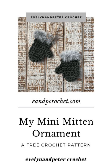 A free beginner crochet pattern for DIY mitten Christmas tree ornaments by Evelyn And Peter. Hygge Crochet, Diy Mittens, Xmas Crochet, December Days, Crochet Christmas Tree, Mitten Ornaments, Crocheted Christmas, Yarn Bee, Crochet Christmas Trees