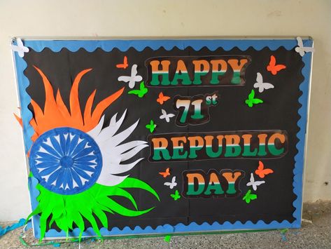 Independence Board Decoration, Republic Day Hanging Decoration, Independence Day Classroom Decoration, Republic Day Soft Board Decoration, Republic Day Charts For School, 26 January Republic Day Decoration In School, Republic Day Chart Ideas, Independence Day Notice Board Decoration, Independence Day Soft Board Decoration