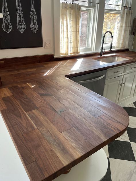 Faux Butcher Block Countertops, Faux Butcher Block, Diy Butcher Block Countertops, Butcher Block Countertops Kitchen, Diy Kitchen Hacks, Diy Wood Countertops, Diy Butcher Block, Full Kitchen Remodel, Wood Countertops Kitchen