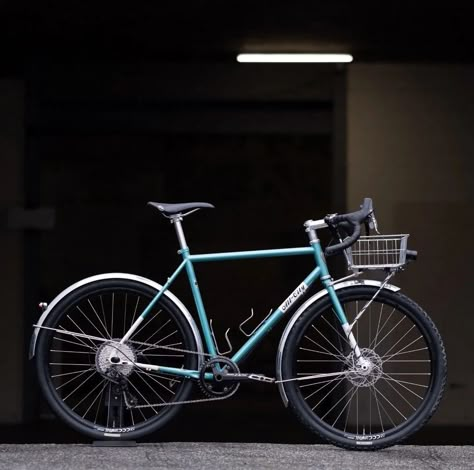 Cycling Design, Commuter Bicycle, Urban Bike, I Want To Ride My Bicycle, Beautiful Bike, Touring Bike, Commuter Bike, Gravel Bike, Bicycle Design