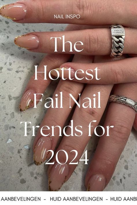 Neutral tones and delicate gold stripes make a timeless statement! 🌿 Perfect for elegant looks. 💖 Save now! Trending Nails 2024 Autumn, Nails Autumn 2024 Trends, Neutral Nails Fall 2024, Neutral Fall Nail Designs, Fall Color Palette Nails, Neutral Nail Trends, Neutral Autumn Nails, Nails Fall 2024 Trends, Plaid Nail Designs Fall