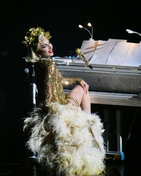 Lady Gaga Las Vegas, Early Lady Gaga, Lady Gaga Jazz And Piano, Lady Gaga 2023, Lady Gaga Piano, Lady Gaga Jazz, Lady Gaga Before, Lady Gaga Music, Chloe Norgaard