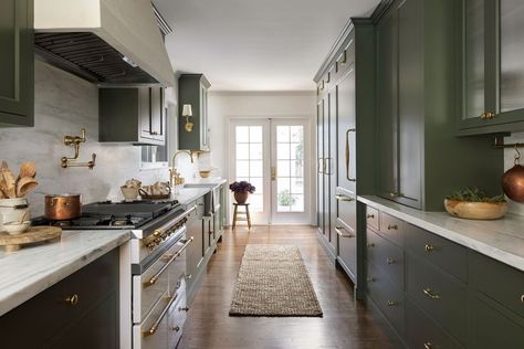 Old World Home, Galley Kitchen Remodel, Kitchen And Pantry, Industrial Interior Design, Kitchen Details, Green Cabinets, Galley Kitchen, Tiny Kitchen, Shop Interiors