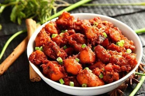 Chicken 65. Image Source: Mid-Day Sultan Palace, Boiled Chicken Recipes, Chicken 65, Street Food Market, Turkish Food, Turkish Recipes, Spicy Chicken, Sweet And Sour Pork, Curry Chicken