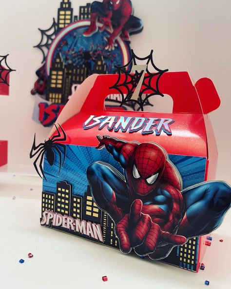 Complete Your Birthday Kit With This Gable Box Set Spiderman Favor Boxes, Spiderman Candy Bags, Avengers Birthday Party Decorations, Birthday Spiderman, Spiderman Birthday Party Decorations, Birthday Party Box, Marvel Birthday Party, Marvel Party, Tropical Birthday Party