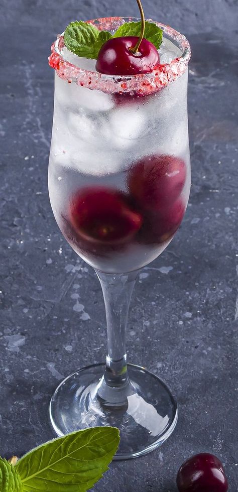 Black cherry champagne cocktail. Very easy and delicious alcoholic mixed drink. #cocktails #drinks #party #champagne #cherry #refreshing Cherry Champagne, Cherry Cocktails, Korean Beef Recipes, Frozen Lobster, Party Champagne, Lobster Recipes Tail, Cocktail Names, Turnover Recipes, Champagne Drinks