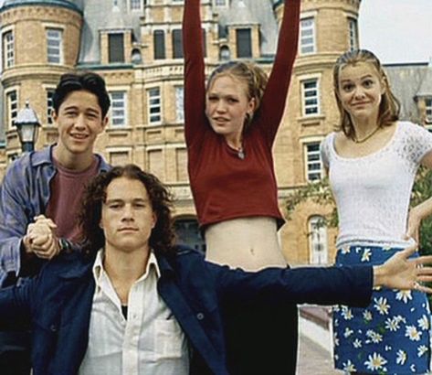 Freetime Activities, Julia Stiles, 10 Things I Hate About You, Septième Art, I Love Cinema, Heath Ledger, Mia 3, Foto Vintage, Iconic Movies