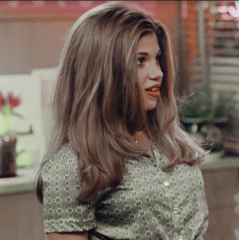 Hairstyles From The 90s, Cutest Haircuts, Topanga Lawrence, Chunky Highlights, My Best Friend, The 90s, Memory Lane, Best Friend, Hairstyles