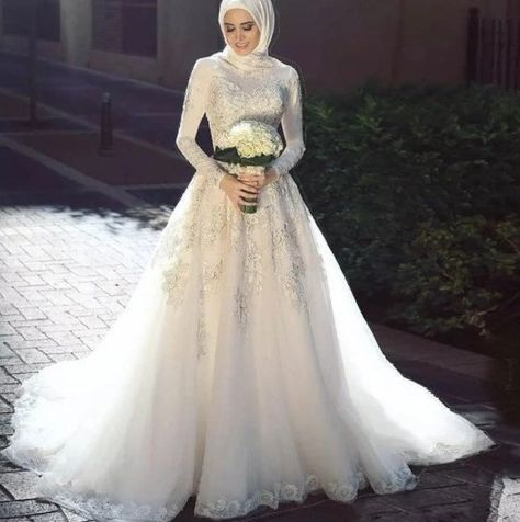 Boho Maternity Wedding Dress, Arabic Wedding Dresses, Muslim Wedding Dresses, Arab Wedding, Pregnant Wedding, Pregnant Wedding Dress, Islamic Wedding, Long Sleeve Wedding Dress Lace, Wedding Dress Fabrics