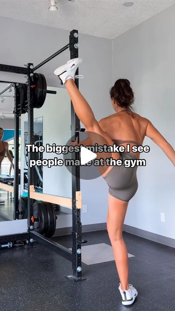 Beverley Cheng on Instagram: "Are you making this mistake in your workouts? ❌

I see this happen all the time and it absolutely KILLS ME when I do😫

If you’re making this mistake, you’re losing out a lot when it comes to your results and your progress. PLUS you won’t be getting the most bang for your buck in your sessions.

That mistake? NOT warming up before starting your workout 🥶

If you’re someone who comes into the gym and heads straight for the cable machine, the squat rack, the weights section - please, STOP.

Not only are you putting yourself at risk by possibly pulling or tearing a cold muscle, but your performance and ability to improve will be hindered.

👉🏼 Your range of motion will be reduced, your nervous system won’t be as prepared, and mentally, you won’t be as focussed. Beverley Cheng, Cable Machine, Squat Rack, Warming Up, Please Stop, Range Of Motion, Me When, Nervous System, The Gym