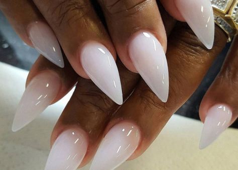 Classy Almond Nails, Nails Holiday, Classy Nail, Nails Classy, Milky Nails, Nails Easy, Easy Nails, Stiletto Nails Designs, Her Nails