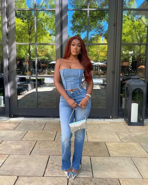 KIANA🇭🇹 on Instagram: "Code : Red ♥️" Denim Set Black Women, Denim Pins, Femininity Aesthetic, Instagram Code, Black Bratz Doll, Brunch Outfits, Denim Set, Nova Fashion, Look Jean