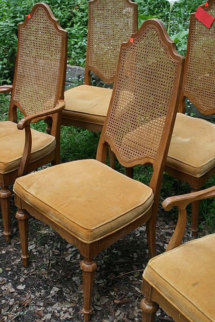 BEFORE WHITE PAINT: Reloved Rubbish: Vintage Cane Back Chairs in Old White 80s Dining Room, Dining Chair Makeover, Cane Dining Chairs, Dining Table Makeover, Chair Redo, Cane Back Chairs, Dining Room Chairs Upholstered, Furniture Dolly, Reupholster Chair