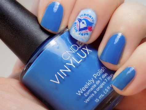 Toronto Blue Jays Nail Art ALCS Game 1 2016 Canadian Nail Art Toronto Blue Jays Nail Art, Blue Jays Nails, Blue Jays Logo, Holiday Themed Nails, Indie Perfume, Cnd Vinylux, Blue Polish, Nice Nails, Clear Nail Polish