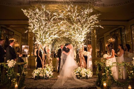 16 Amazing Chuppahs from Real Wedding Ceremonies Wedding Dais, Chuppah Ideas, Wedding Chuppah, Opulent Wedding, Mini Calla Lilies, Inside Weddings, Wedding Canopy, Wedding Inside, Ballroom Wedding