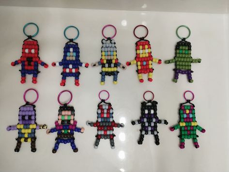 Spiderman, Captain America, Thor, Ironman, Hulk, Thanos, Dr. Strange, Ant Man, Black Panther, Vision Spiderman Pony Bead Pattern, Spiderman Bead Pattern, Spiderman Beaded Bracelet, Pony Bead Animals, Pony Bead Projects, Diy Beaded Rings, Pony Bead Bracelets, Pony Bead Crafts, Beaded Banners