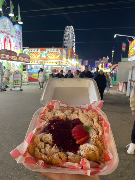 At strawberry festival Strawberry Festival Aesthetic, Food Festival Aesthetic, 2025 Inspiration, Festival Pics, Food Plates, Strawberry Festival, Pretty Desserts, Carnival Food, Fair Food