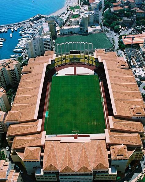 Stade Louis II in Monaco 🇲🇨 Home of Monaco FC. Football Hooliganism, Stadium Architecture, Stadium Design, Soccer Stadium, Football Pitch, Sports Stadium, Football Tops, Sports Arena, Soccer Tips