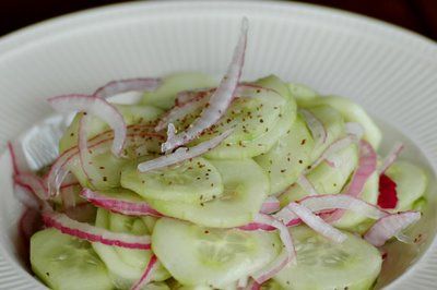 Pickled cucumber salad  1 c vinegar, water, & sugar  1 teas celery seed, & salt  sliced cucumbers and red onion  mix all together.  keeps 2-3 months in frig. Pickled Cucumbers And Onions, Baked Fennel, Pickled Cucumber Salad, Cucumber Onion Salad, Cucumber Salad Vinegar, Vinegar Cucumbers, Pickled Cucumbers, Seed Salad, Halloumi Salad