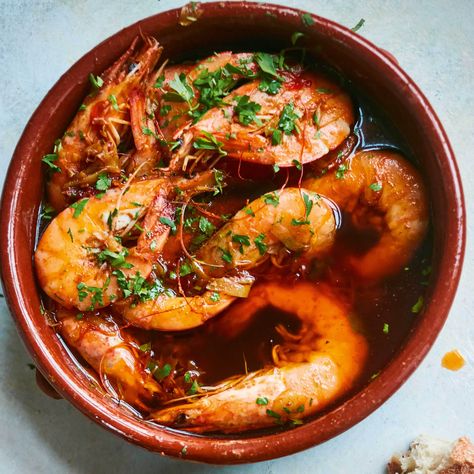 Spanish Menu, King Prawns, Red Chilli, Hearty Meals, Smoked Paprika, Meal Planning, Serving Bowls, Olive Oil, Seafood