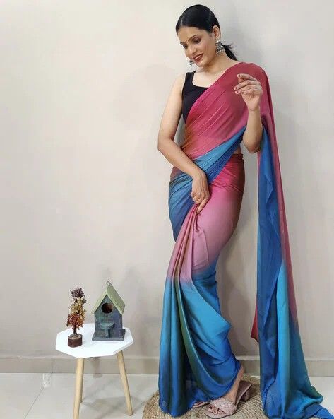 Sarees Modern, Peach Color Saree, Plain Sarees, Latest Saree, Plain Saree, Simple Sarees, Readymade Saree, Ready To Wear Saree, Designer Saree Blouse Patterns