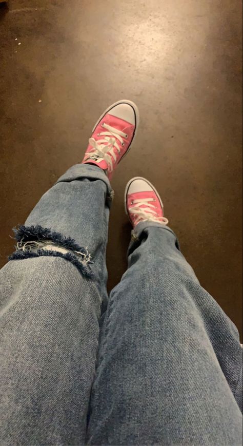 blue ripped jeans , pink low top converse Pink Low Top, Low Top Converse, Converse Low, Converse Low Tops, Blue Ripped Jeans, Pink Converse, Converse All Star, Ripped Jeans, Low Top