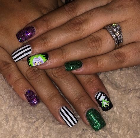 Beetlejuice! Beetlejuice! Beetlejuice!!! Beetlejuice Nails Short, Beetlejuice Short Nails, Bettle Juice Nails Art, Bettle Juice Nail, Bettle Juice Short Nail Ideas, Beetlejuice Toenails, Beetlejuice Nail Art, Beetlejuice Nails, Beetle Juice