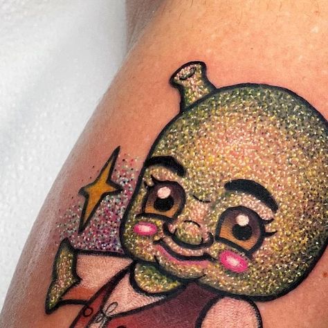 ✨Amanda Graves✨ 𝑔𝓁𝒾𝓉𝓉𝑒𝓇 𝓉𝒶𝓉𝓉𝑜𝑜𝓈 on Instagram: "HOW CUTE IS THIS GLITTER KEWPIE SHREK 😍😍😍 okay sry i just love doing tattoos like this hehe" Shrek Tattoo, Glitter Tattoo, Shrek, Just Love, Glitter, Tattoos, On Instagram, Instagram